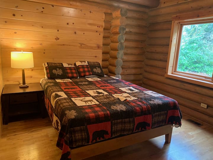 غرفة النوم الثانية - الملكة