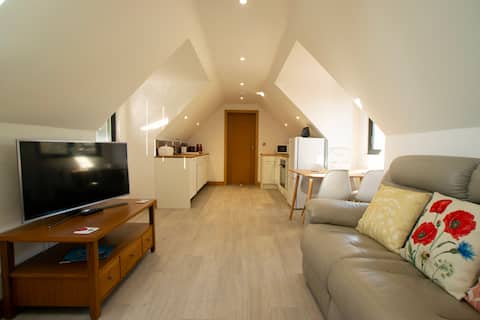 Top Airbnb: 2 bedroom first floor apartment in Calbourne, Newtown And Porchfield