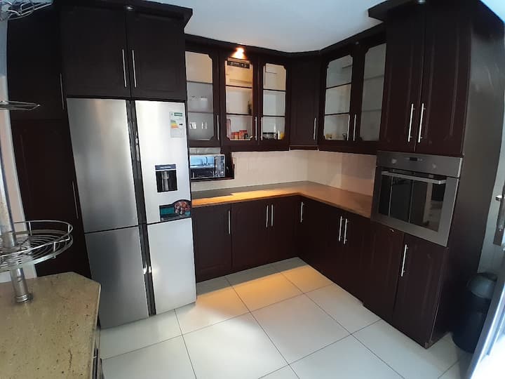 Nicolai Manor - Durban