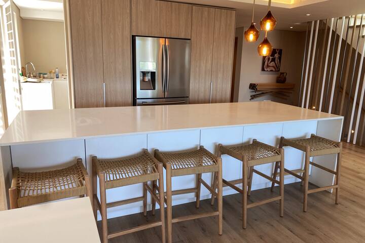 Endless Summer Family Villa – Self Catering Unit gallery image 3