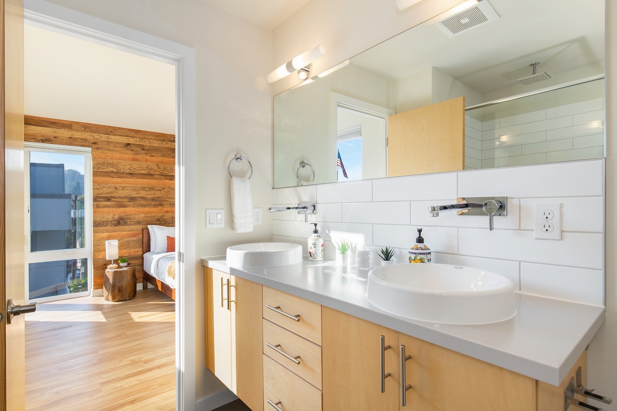 Beautiful 3B3B Close to Lumen Field, Downtown