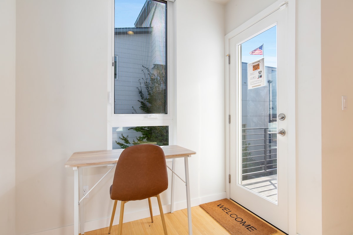 Beautiful 3B3B Close to Lumen Field, Downtown
