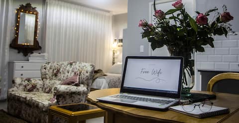 NO L/SHEDDING,free 30MbpsWiFi,near beach,mall,hosp