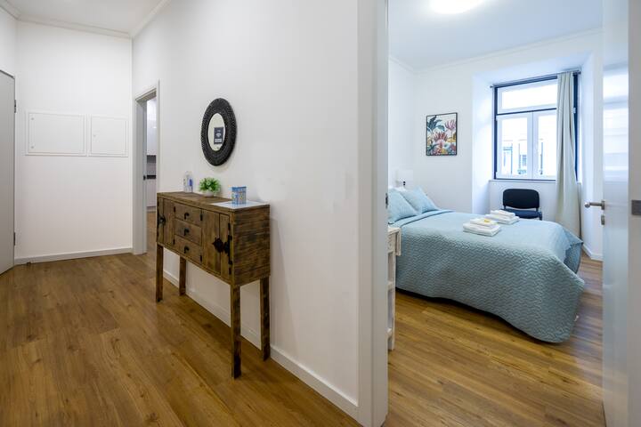 Lisboa Intendente Apartment with Balcony gallery image 4