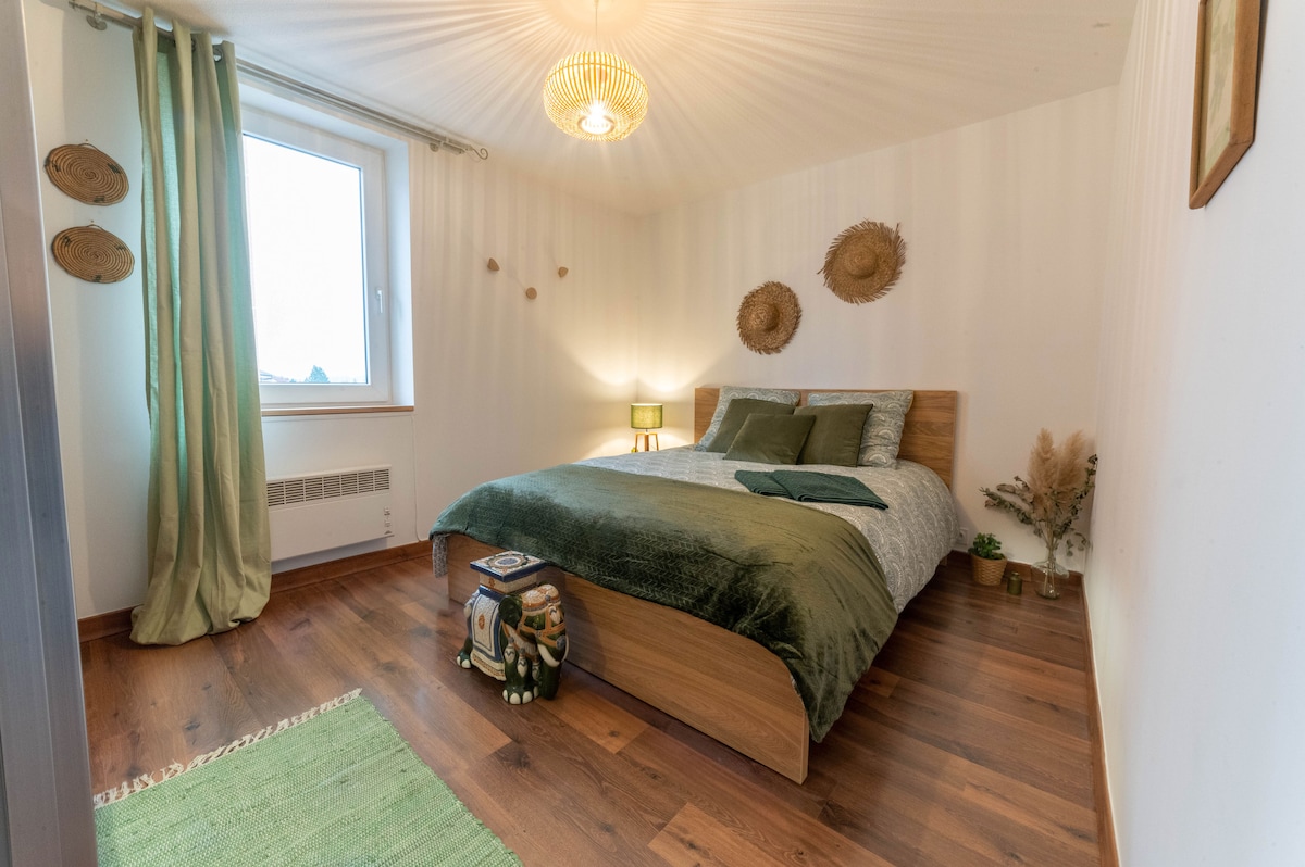 Chambre 1, lit 160cm