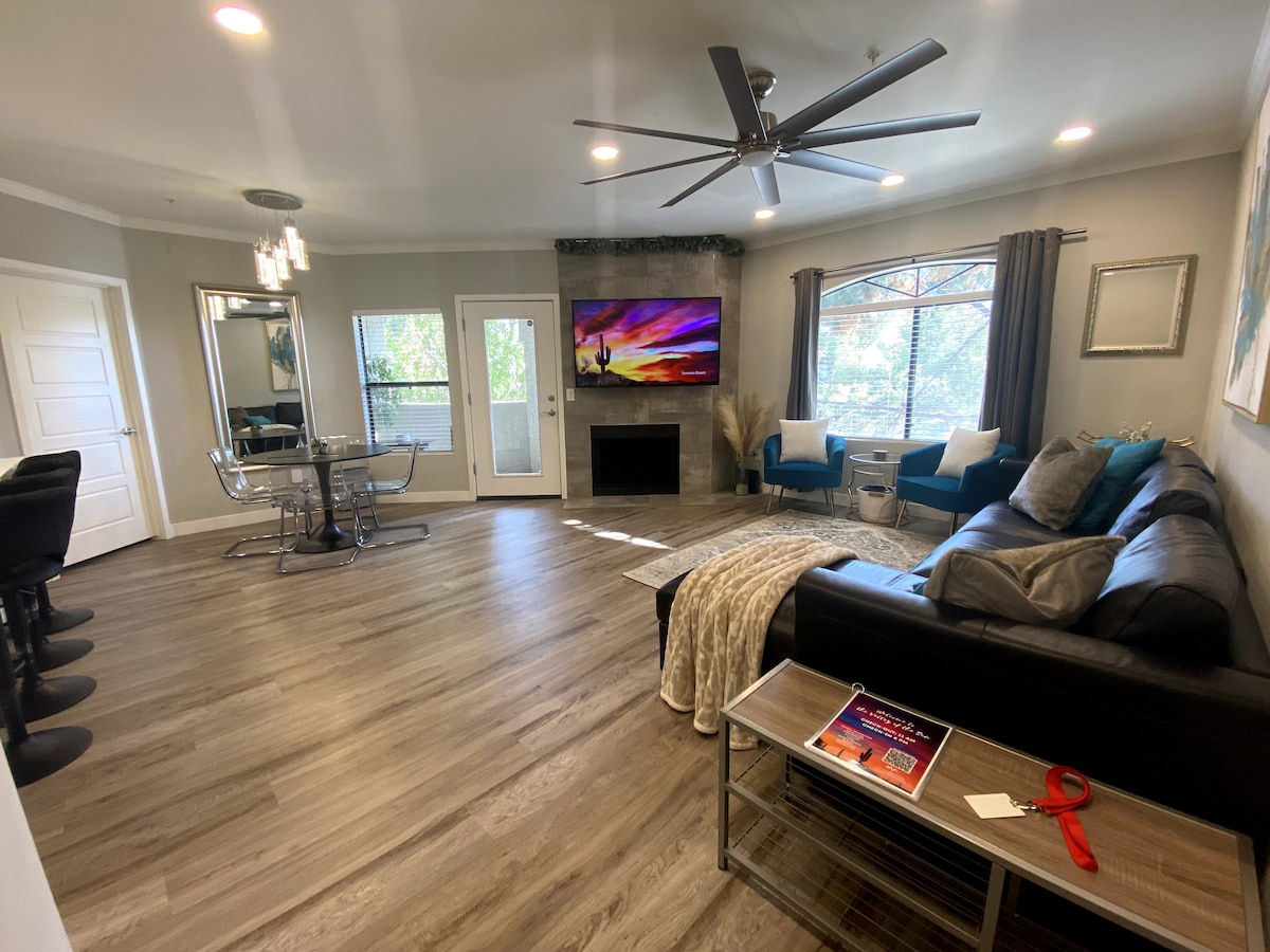 Top performing Airbnb: Newly Renovated May Getaway w/ Amazing Amenities! in Shea Corridor
