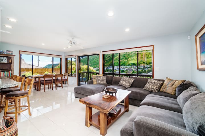 Beautiful 4bd Home + New Ev Car Included - ホノルル