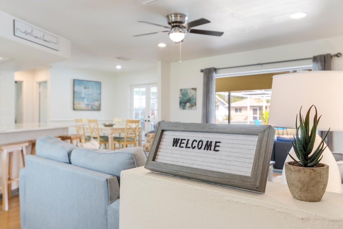 Successful Airbnb property: Morning coffee by the pool in Cape Coral? in Cape Coral