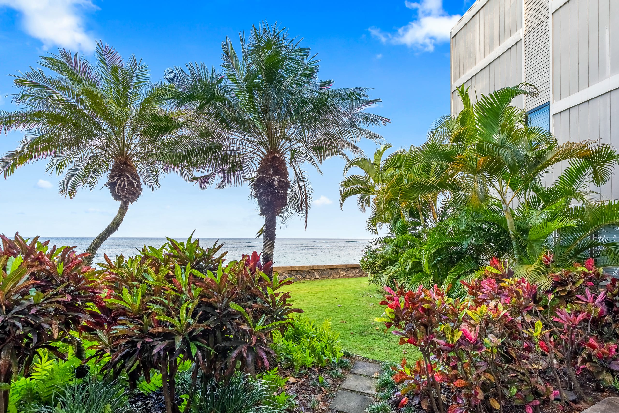 Condo in Lahaina · ★5.0 · Studio · 2 beds · 1 bath - Image 20