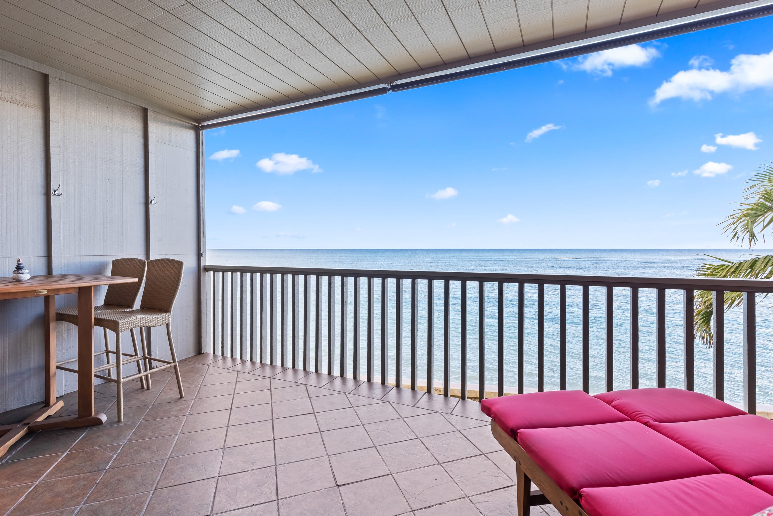 Condo in Lahaina · ★5.0 · Studio · 2 beds · 1 bath - Image 14