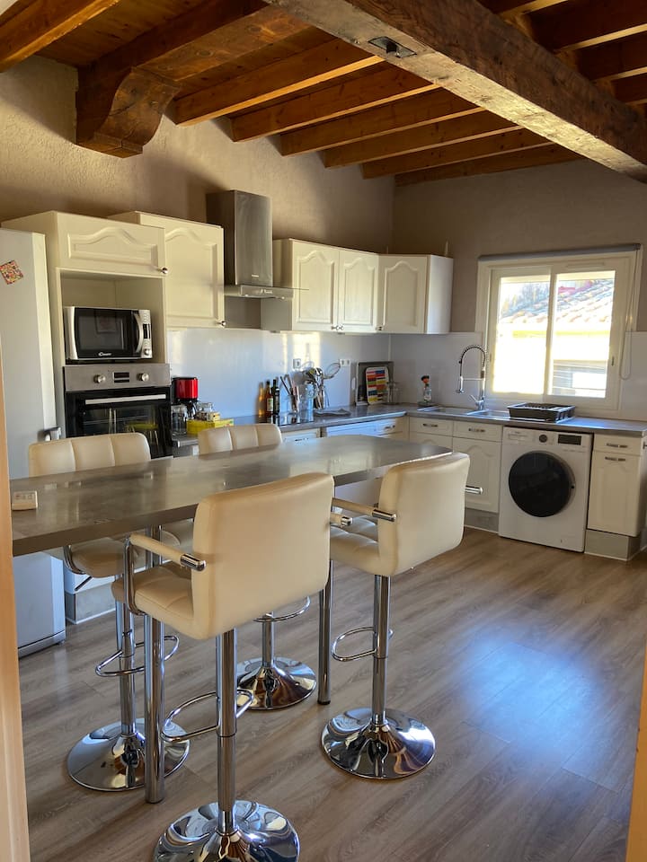 Beautiful village house in the heart of the Catalan Country Houses