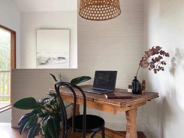 The Avalon Shore – A family oasis with heated pool gallery image 5