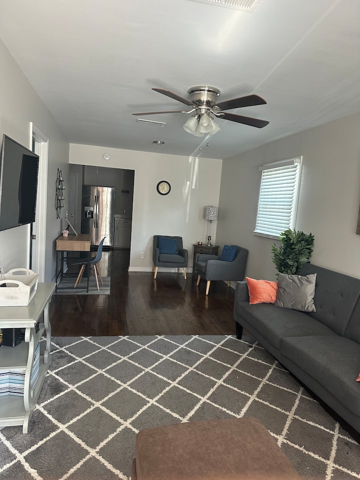 Brown's Downtown Lake City Cottage - 斯克蘭頓