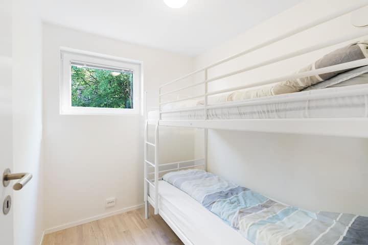 Საძინებელი 2,  1 სართული