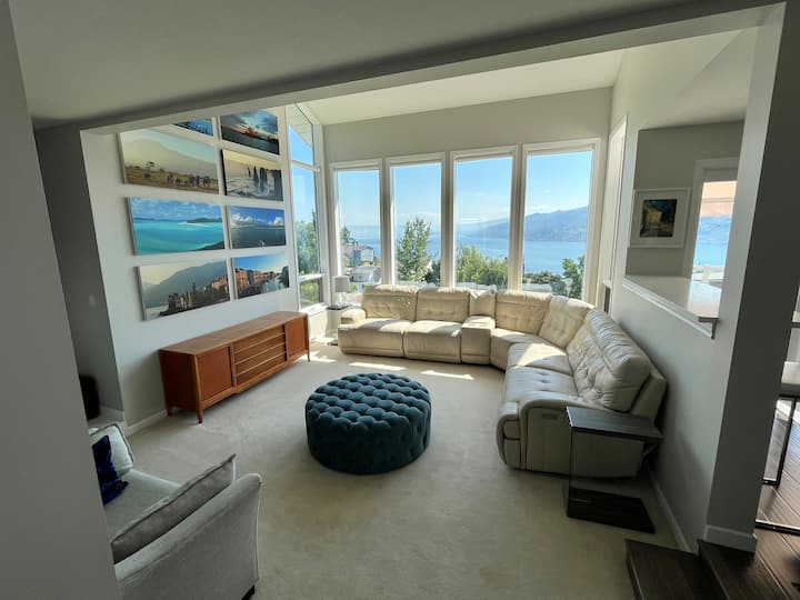 Big Views Retreat- close to beach