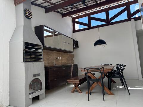 House 4 rooms with air conditioning not downtown FSA