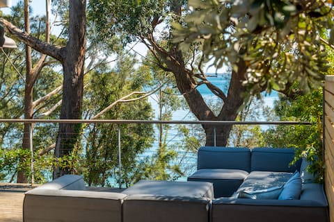 Orion Sands: Private steps to beach, waterfront