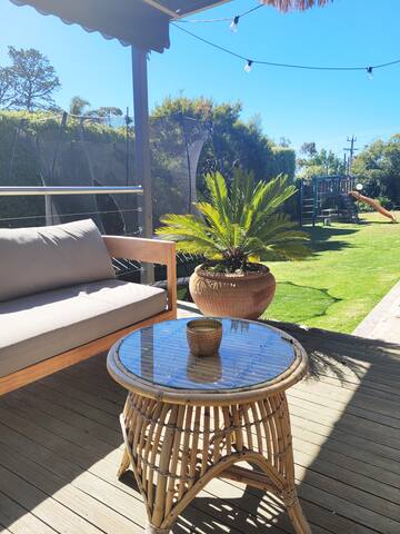 Sun Drenched Beach House 200 Metres From The Shore gallery image 2