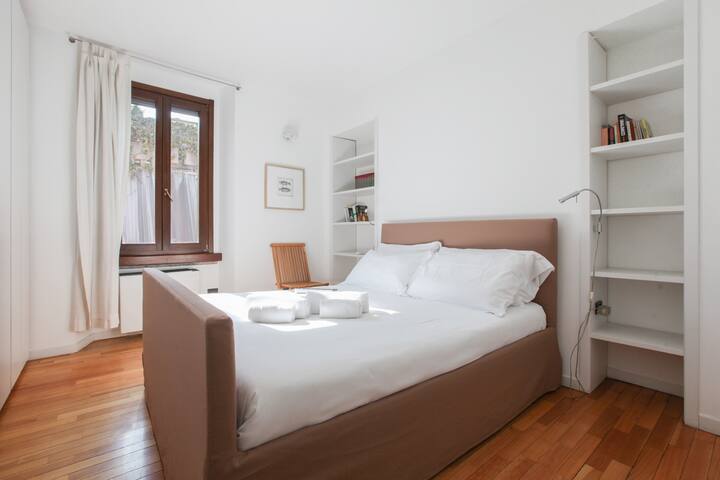 Brera Fashion District 2BR I Hacca Collection gallery image 4