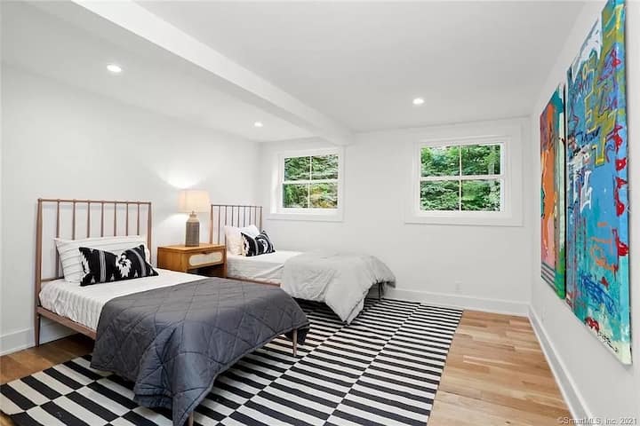 მე-4 საძინებელი