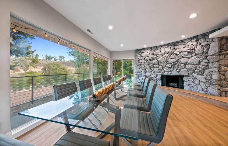 Peaceful 5BR w/Home Theater, Hot Tub, Home Office gallery image 2