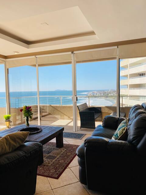 Spectacular Calafia Ocean Views