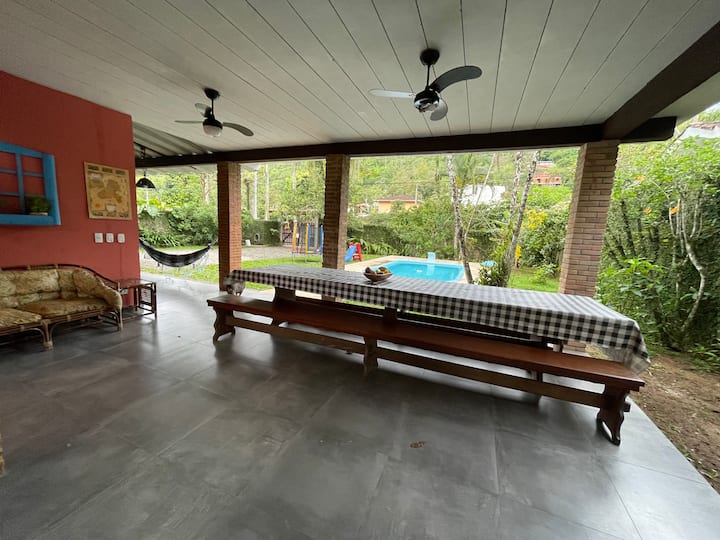Casa Com Piscina, 4 Suítes A 400m Praia Perequê - Ilhabela
