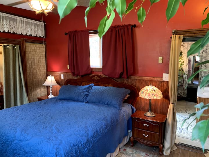 Primary bedroom on first floor aka 'The Pearl de Vere/red' room