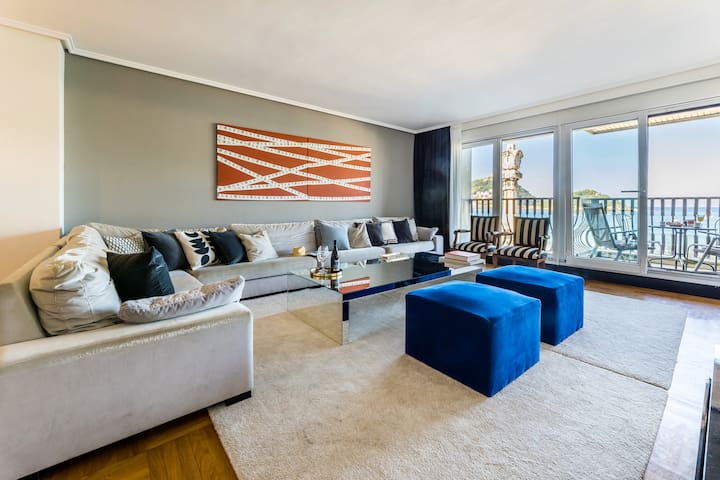 La Concha Beachview by Sweet Home San Sebastian