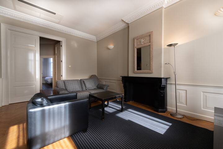 Bright 2-Bedroom Apartment gallery image 3