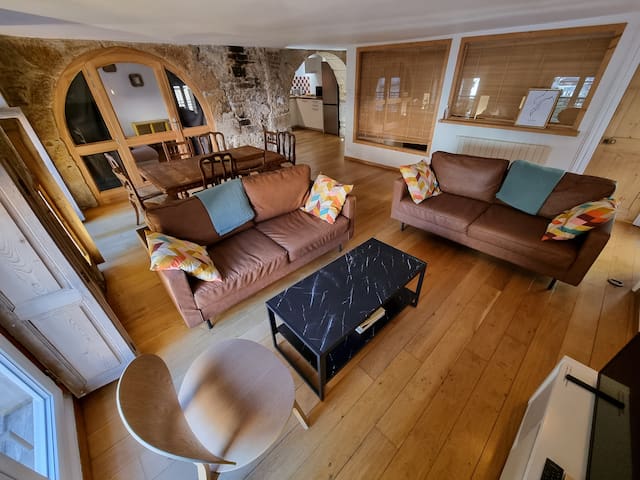 Typiquement lyonnais et proche pentes Croix-Rousse