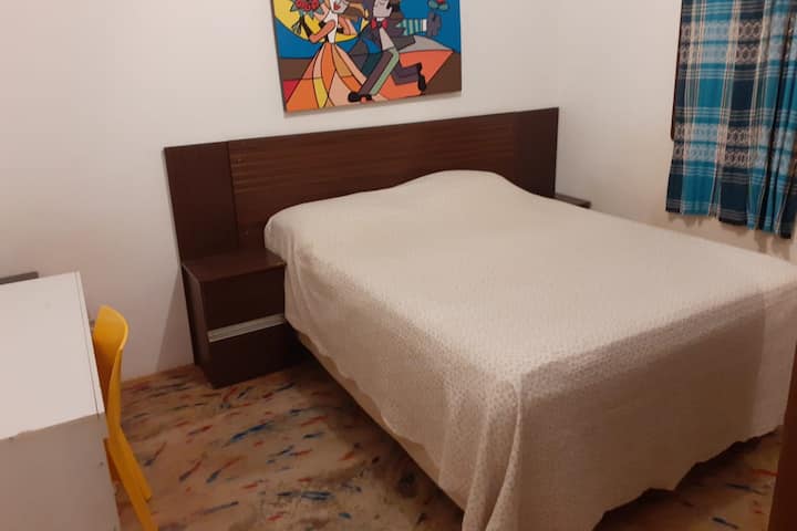 Dormitorio principal (solo para huéspedes)