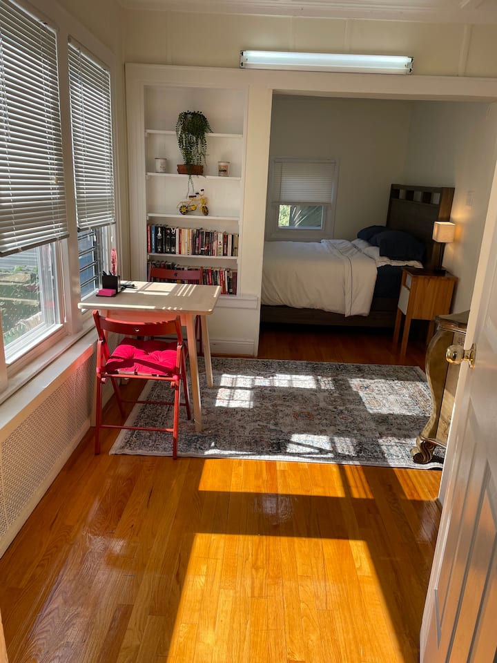 Flushing, Queens Vacation Rentals Airbnb