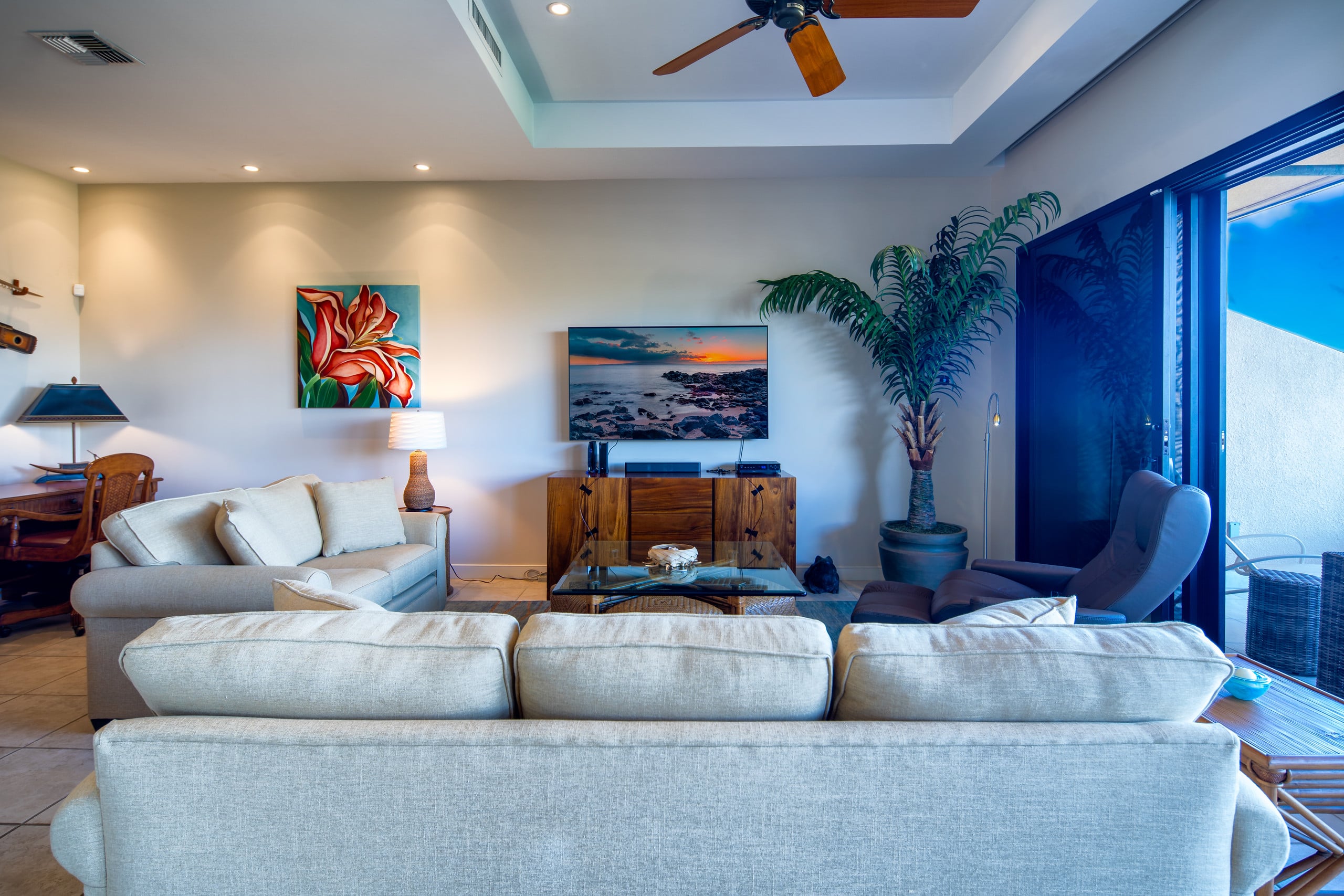 Condo in Kihei · ★4.96 · 2 bedrooms · 4 beds · 2 baths - Image 11