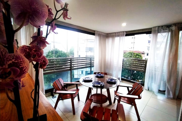 2 SUITES |5 MIN DA PRAIA| 7 MIN DA LAGOA C/GARAGEM