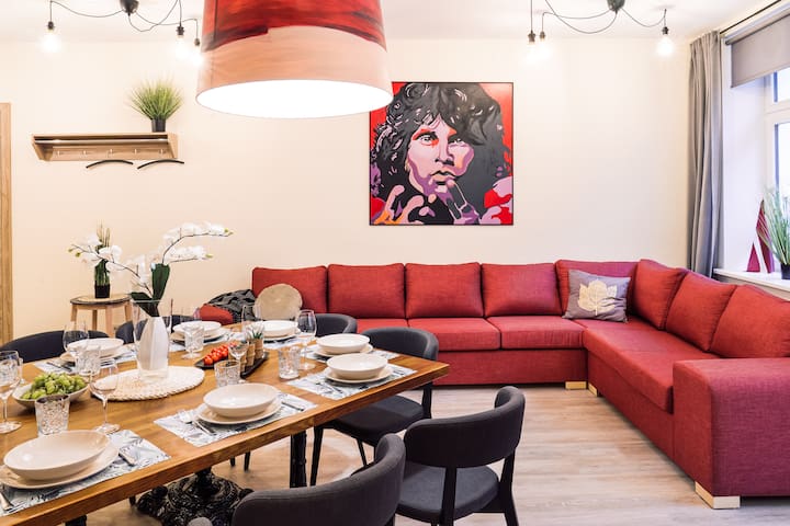 MORRISON apart/8 guests/4 bedrooms/Riga Old Town
