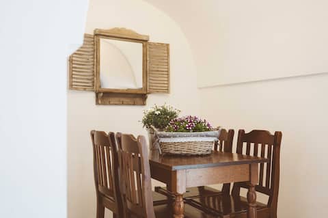 Annuncio Airbnb popolare: I Trulli Di Dioniso - Aurora (Dionysus' Trulli - Aurora) a Alberobello