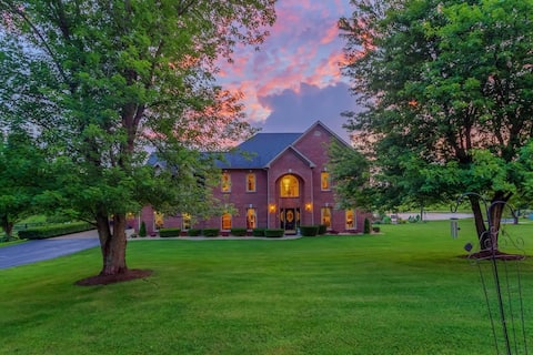 Booking for fall!Keeneland,s’more’s by the fire!