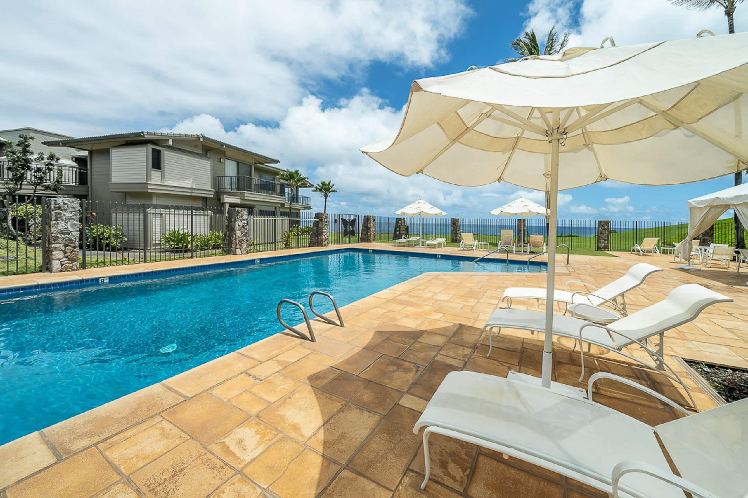 Condo in Lahaina · ★4.99 · 1 bedroom · 2 beds · 2 baths - Image 55