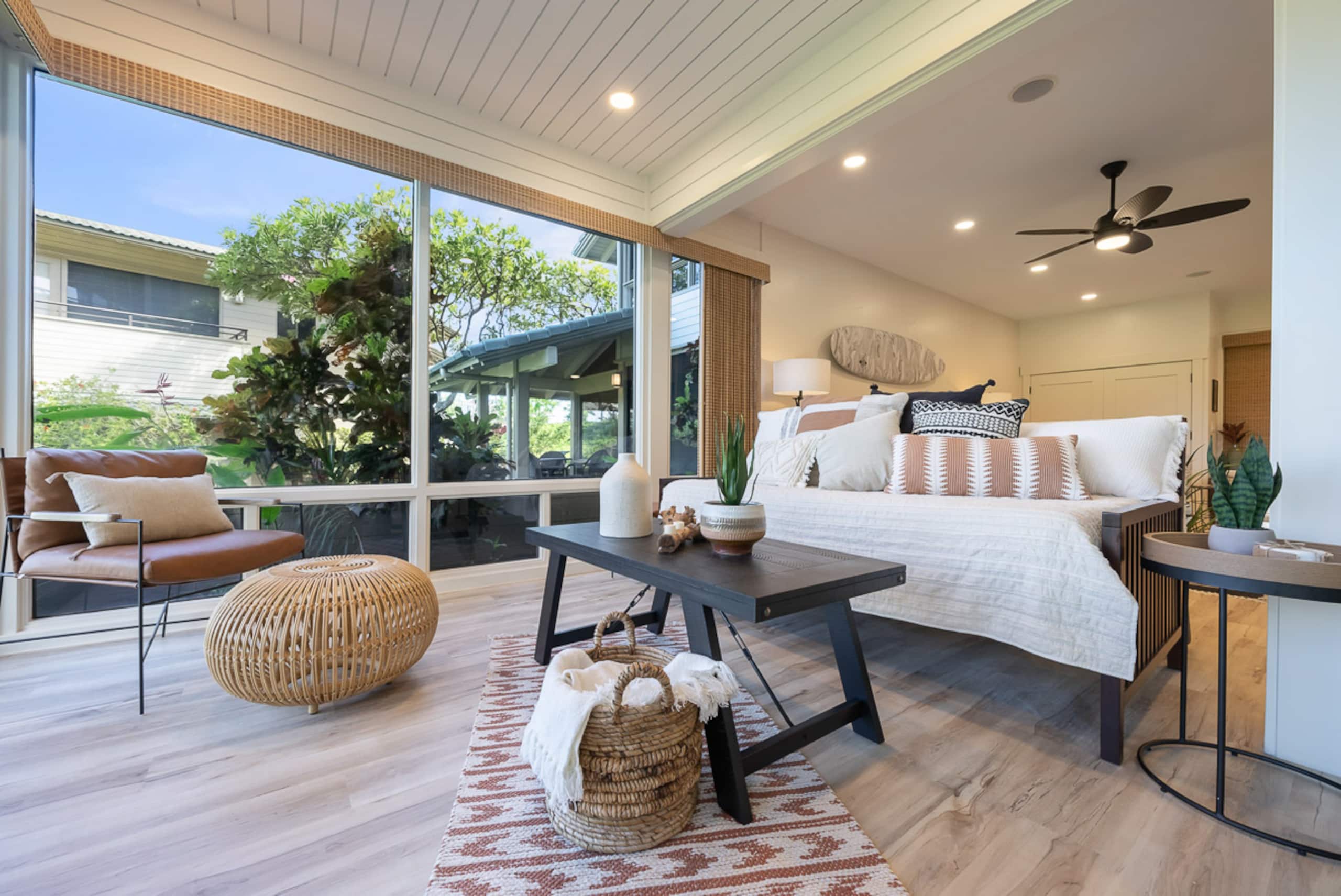 Condo in Lahaina · ★4.99 · 1 bedroom · 2 beds · 2 baths - Image 4