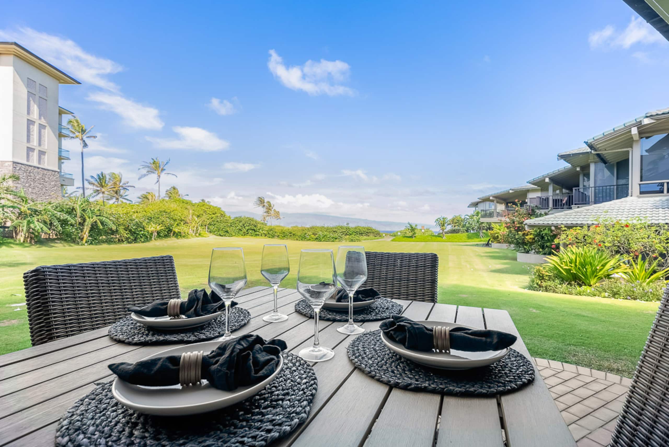 Condo in Lahaina · ★4.99 · 1 bedroom · 2 beds · 2 baths - Image 30
