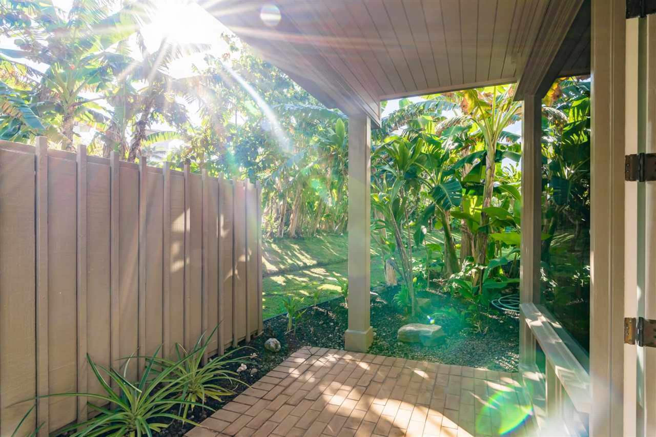 Condo in Lahaina · ★4.99 · 1 bedroom · 2 beds · 2 baths - Image 31