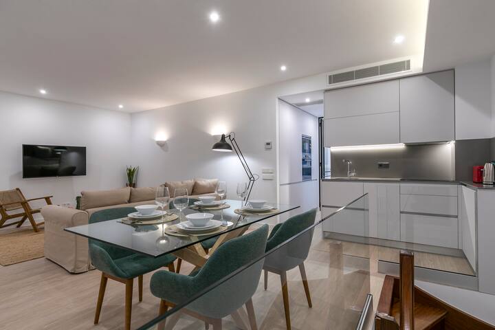 Beautiful & Modern duplex in the center of Madrid gallery image 3