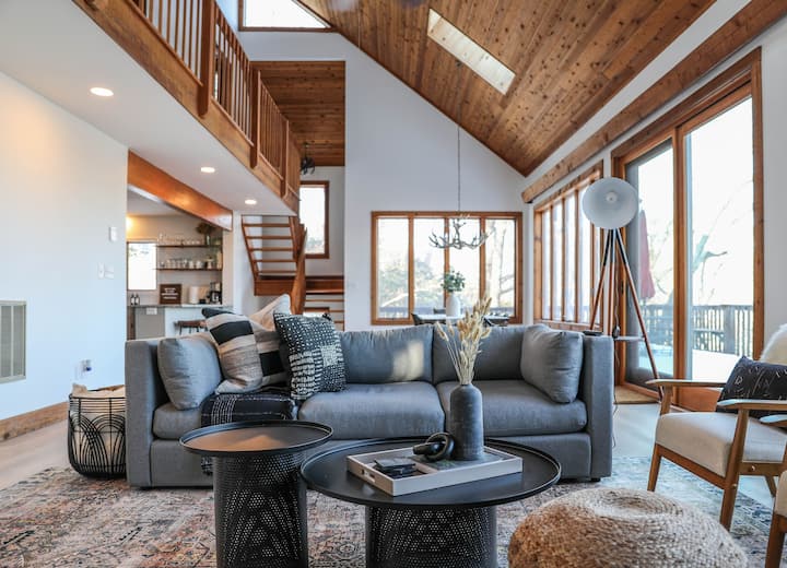 MTN View Chateau Close to Tyro, Wineries, & more! Houses for Rent in Wintergreen Resort