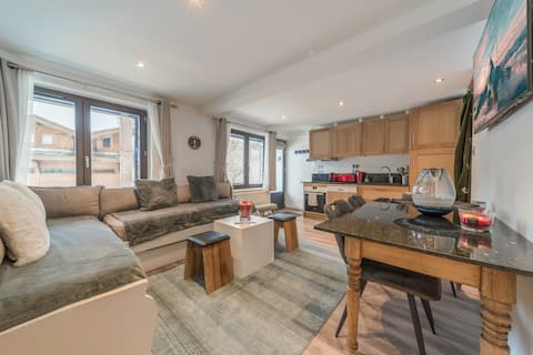 Center 1850, ski In/out, close to village, children