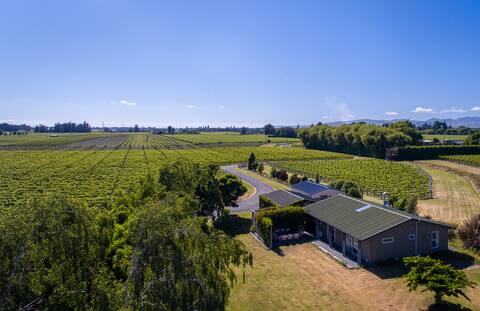 The Winemakers Cottage