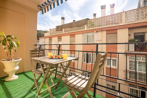 Popular Airbnb listing: Ramirez de Madrid City Center Apartment in Olletas