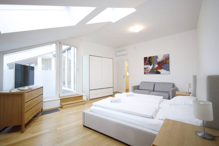 Supreme Apartment near Oper – Apt 22 gallery image 5