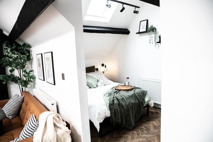 Urban Loft Apartment • 1 Bedroom • Manchester