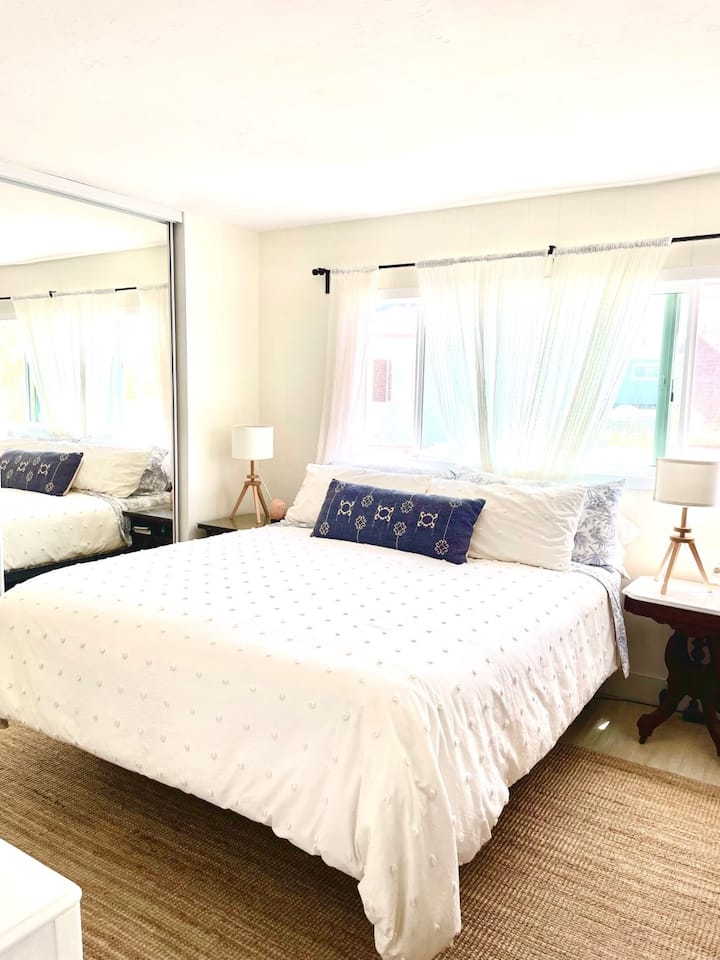 Chumba cha kulala cha kiwango cha juu kilicho na bafu